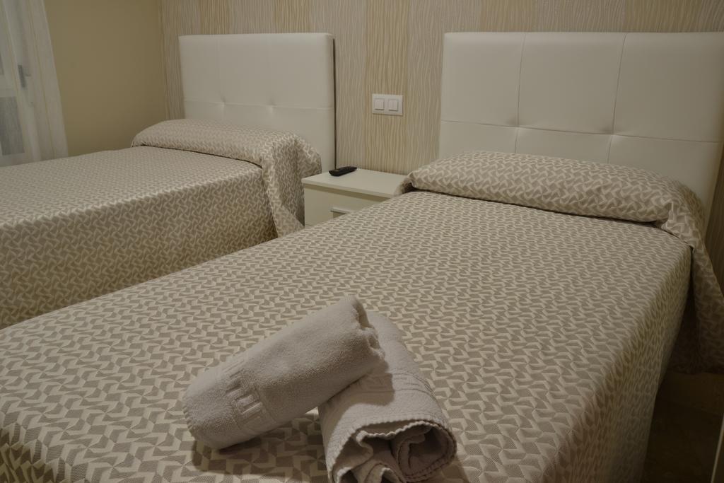 Hostal El Bugar เตรูเอล ภายนอก รูปภาพ